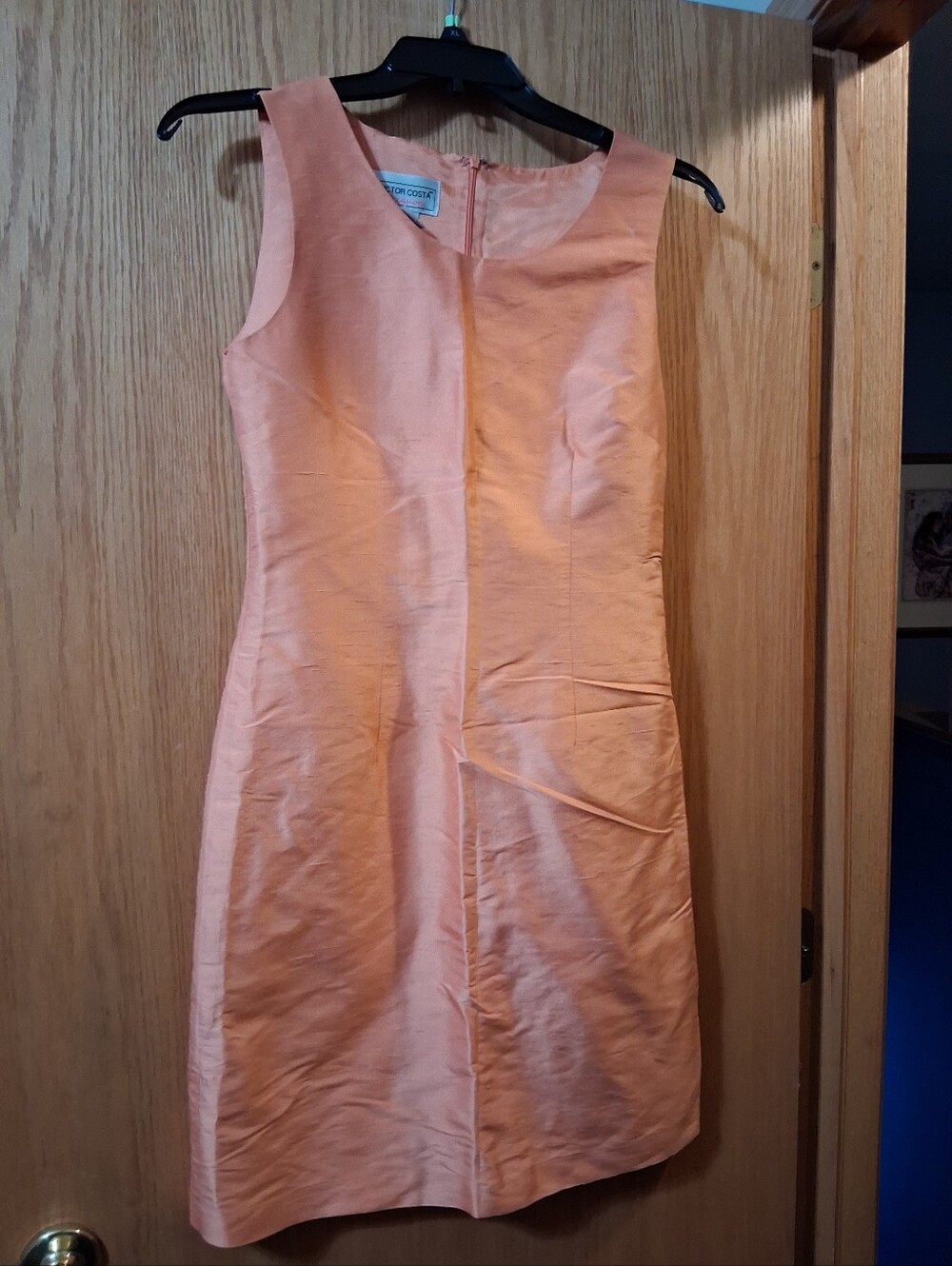 Vintage Victor Costa Occasion   sleeveless dresds, shell is 1f00% silk, Small